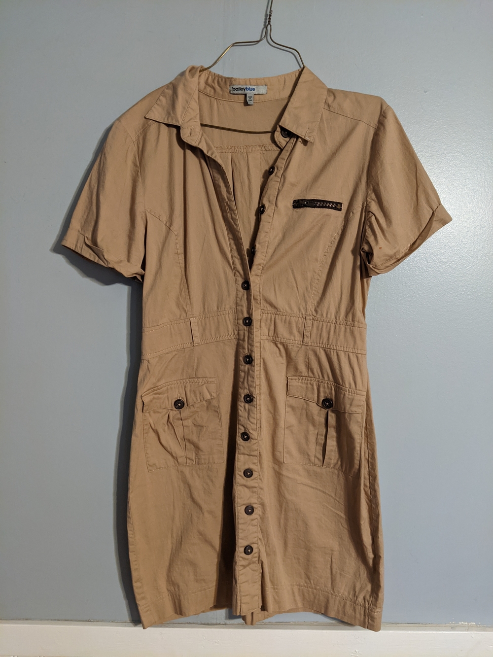 bailey blue beige button-front shirt dress